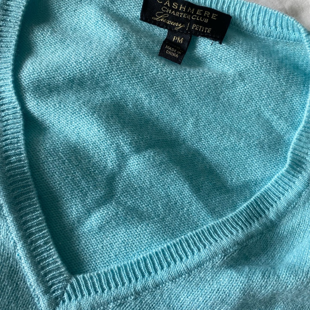 Cashmere Charter Club Sweater in Light Blue